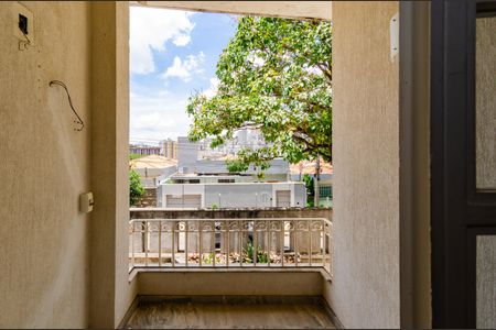 Casa à venda com 740m², 5 quartos e 6 vagasVaranda suíte 1