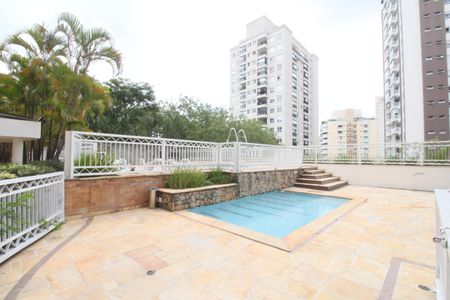 Apartamento para alugar com 140m², 3 quartos e 3 vagasÁrea comum - Piscina