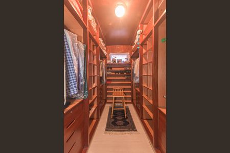 Apartamento para alugar com 276m², 4 quartos e 3 vagasSuíte 2 - Closet