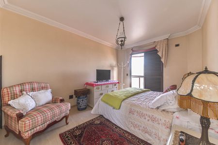 Apartamento para alugar com 276m², 4 quartos e 3 vagasSuíte 2