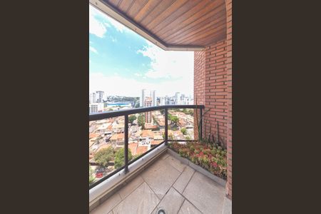 Apartamento para alugar com 276m², 4 quartos e 3 vagasSuíte 2 - Sacada