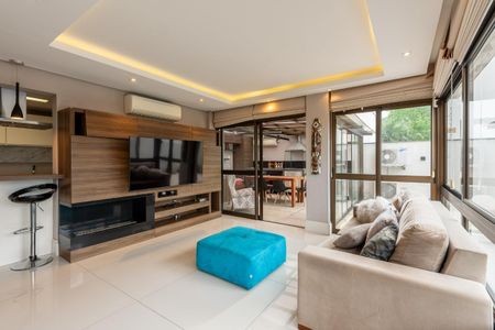 Foto 03 de apartamento à venda com 2 quartos, 131m² em Auxiliadora, Porto Alegre