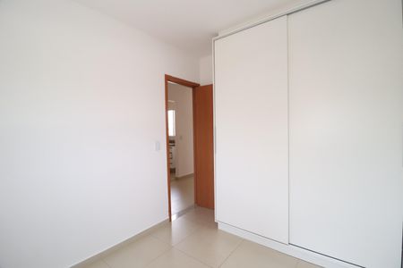 Apartamento para alugar com 55m², 2 quartos e 1 vagaQuarto 1