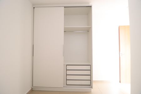 Apartamento para alugar com 55m², 2 quartos e 1 vagaQuarto 1
