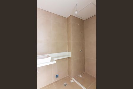 Apartamento à venda com 47m², 2 quartos e 1 vaga Apartamento à venda com 47m², 2 quartos e 1 vagaBanheiro