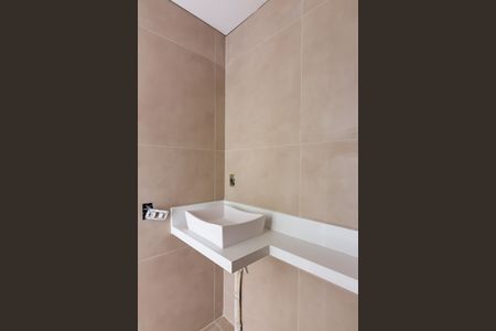 Apartamento à venda com 47m², 2 quartos e 1 vaga Apartamento à venda com 47m², 2 quartos e 1 vagaBanheiro