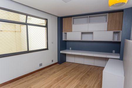 Apartamento para alugar com 255m², 4 quartos e 2 vagasQuarto 2