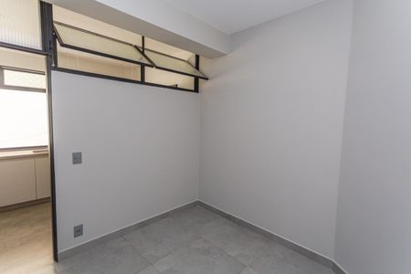 Apartamento para alugar com 255m², 4 quartos e 2 vagasQuarto de Serviço