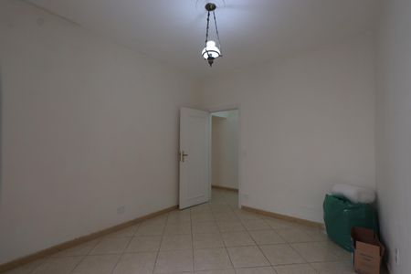 Quarto 2 de casa para alugar com 3 quartos, 160m² em Vila Santa Clara, São Paulo