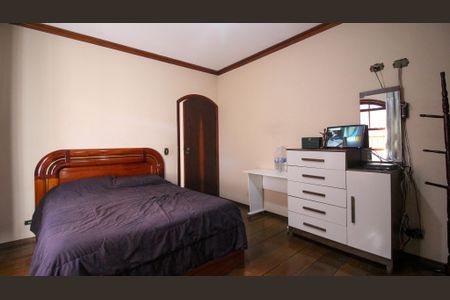 Casa para alugar com 175m², 3 quartos e 2 vagasSuíte