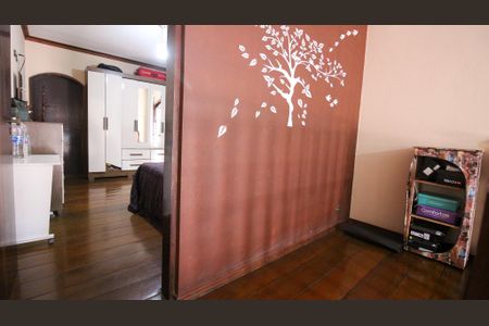 Casa para alugar com 175m², 3 quartos e 2 vagasSuíte