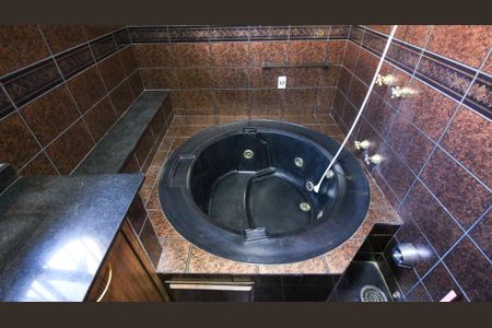 Casa para alugar com 175m², 3 quartos e 2 vagasBanheiro da Suíte