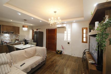 Sala de casa para alugar com 3 quartos, 300m² em Morada do Vale I, Porto Alegre