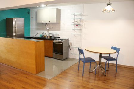 Kitnet/Studio para alugar com 1 quarto, 47m² em República, São Paulo