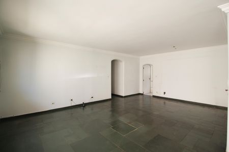 Apartamento à venda com 164m², 4 quartos e 3 vagasSala