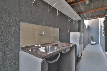 Casa para alugar com 240m², 4 quartos e 2 vagasÁrea de Serviço