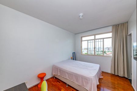 Apartamento para alugar com 120m², 4 quartos e 1 vaga Apartamento para alugar com 120m², 4 quartos e 1 vagaSuíte