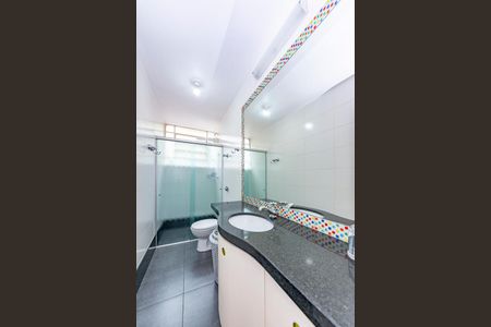 Apartamento para alugar com 120m², 4 quartos e 1 vaga Apartamento para alugar com 120m², 4 quartos e 1 vagaBanheiro da Suíte