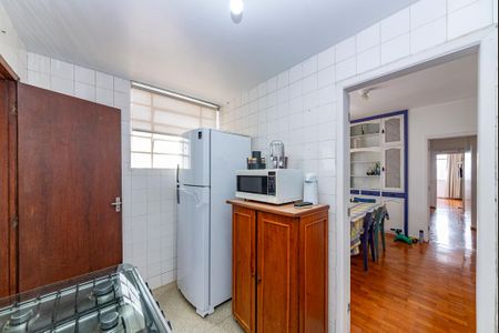 Apartamento para alugar com 120m², 4 quartos e 1 vaga Apartamento para alugar com 120m², 4 quartos e 1 vagaCozinha
