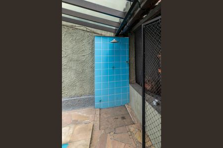 Casa à venda com 290m², 5 quartos e 2 vagasDeck da Piscina