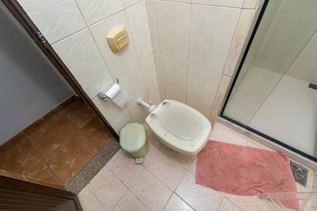 Casa à venda com 290m², 5 quartos e 2 vagas1º andar - Banheiro