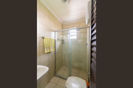 Casa à venda com 290m², 5 quartos e 2 vagas2º andar - Banheiro Social