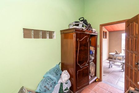 Casa à venda com 290m², 5 quartos e 2 vagas2º andar - Quarto 4