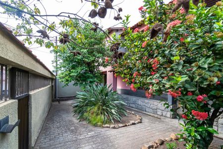 Casa à venda com 290m², 5 quartos e 2 vagasVaranda da frente