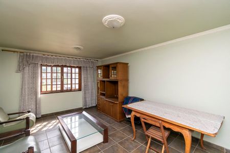 Casa à venda com 290m², 5 quartos e 2 vagas2º andar - Sala 