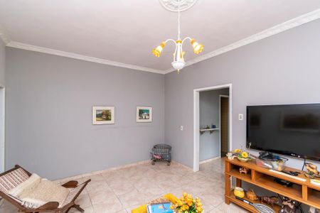 1º andar - Sala de casa à venda com 5 quartos, 290m² em Braz de Pina, Rio de Janeiro