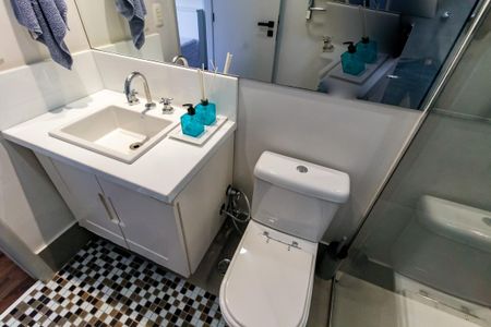 Apartamento à venda com 220m², 5 quartos e 4 vagasBanheiro da Suíte 1