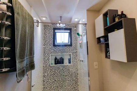 Apartamento à venda com 220m², 5 quartos e 4 vagasBanheiro da Suíte 3