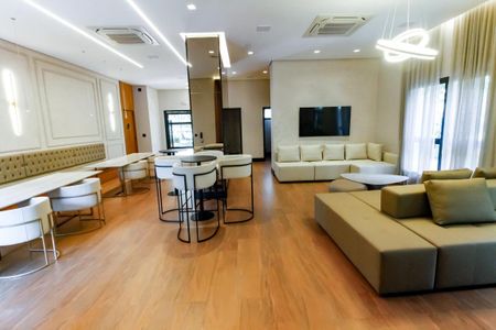 Apartamento à venda com 220m², 5 quartos e 4 vagasÁrea comum - Salão de festas