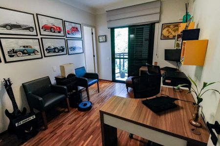 Apartamento à venda com 220m², 5 quartos e 4 vagasSuíte 2