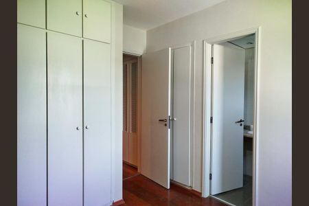 Apartamento à venda com 62m², 2 quartos e 1 vagaQuarto 2 - suite