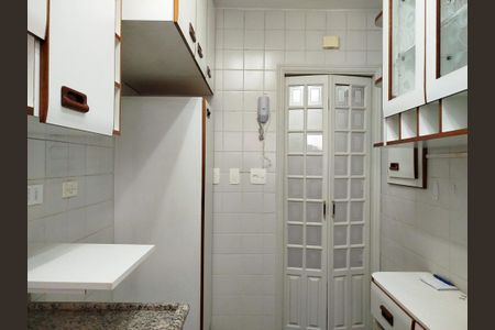 Apartamento à venda com 62m², 2 quartos e 1 vagaCozinha