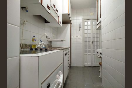 Apartamento à venda com 62m², 2 quartos e 1 vagaCozinha