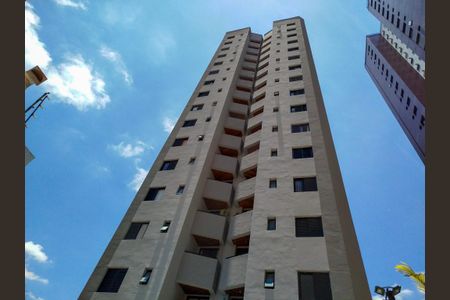 Apartamento à venda com 62m², 2 quartos e 1 vagaFachada
