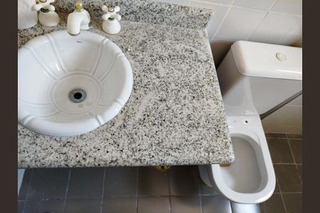 Apartamento à venda com 62m², 2 quartos e 1 vagaBanheiro 1 - suite