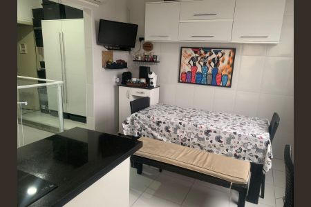 Apartamento à venda com 122m², 3 quartos e 1 vagaCozinha