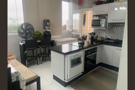 Apartamento à venda com 122m², 3 quartos e 1 vagaCozinha