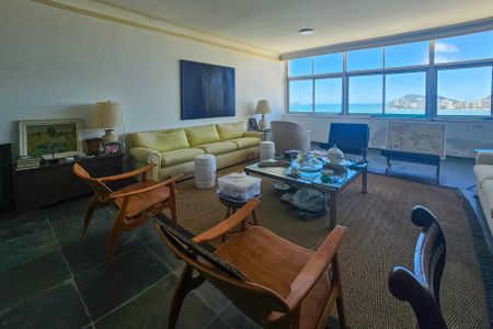 Apartamento para alugar com 285m², 4 quartos e 1 vagaSala