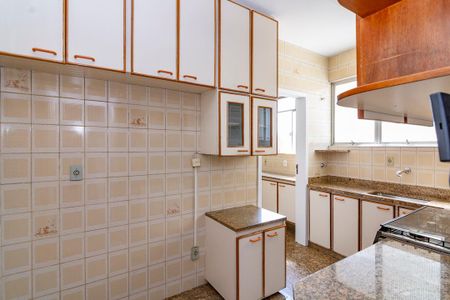 Apartamento à venda com 145m², 4 quartos e 3 vagasCozinha