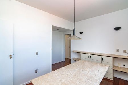 Apartamento à venda com 145m², 4 quartos e 3 vagasSala 2