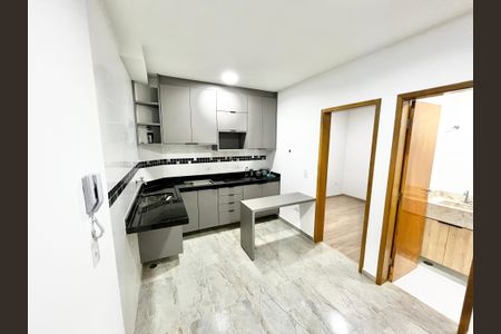 Sala/Cozinha de apartamento para alugar com 1 quarto, 26m² em Parada Inglesa, São Paulo