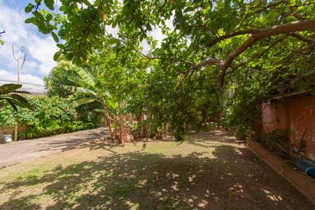 Casa à venda com 160m², 3 quartos e 8 vagas