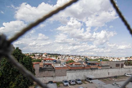 Quarto 1 - Vista de apartamento à venda com 2 quartos, 45m² em Bom Jesus, Contagem