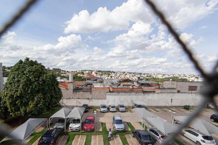Quarto 2 - Vista de apartamento à venda com 2 quartos, 45m² em Bom Jesus, Contagem