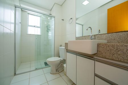 Apartamento à venda com 130m², 2 quartos e 3 vagasBANHEIRO1