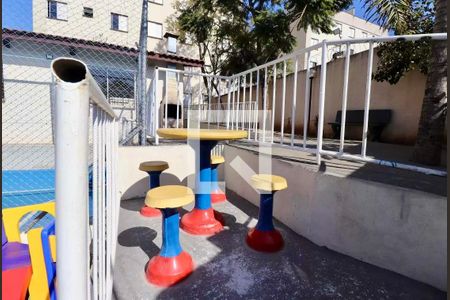 Apartamento para alugar com 90m², 2 quartos e 1 vagaÁrea comum - Playground